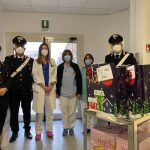 L'omaggio dei carabinieri ai piccoli della pediatria di Nuoro