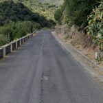 Perde il controllo dell'auto e si ribalta sulla strada di Bolotana, è grave - Strada provinciale 17