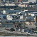Cade nel capannone in zona industriale a Nuoro, grave operaio