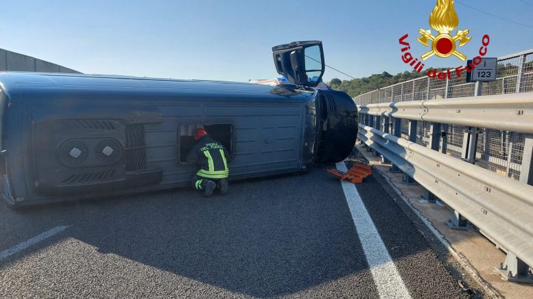 L'incidente sulla 131 Dcn