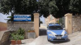 commissariato polizia siniscola posada