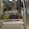 Nuoro ospedale malati nei corridoi
